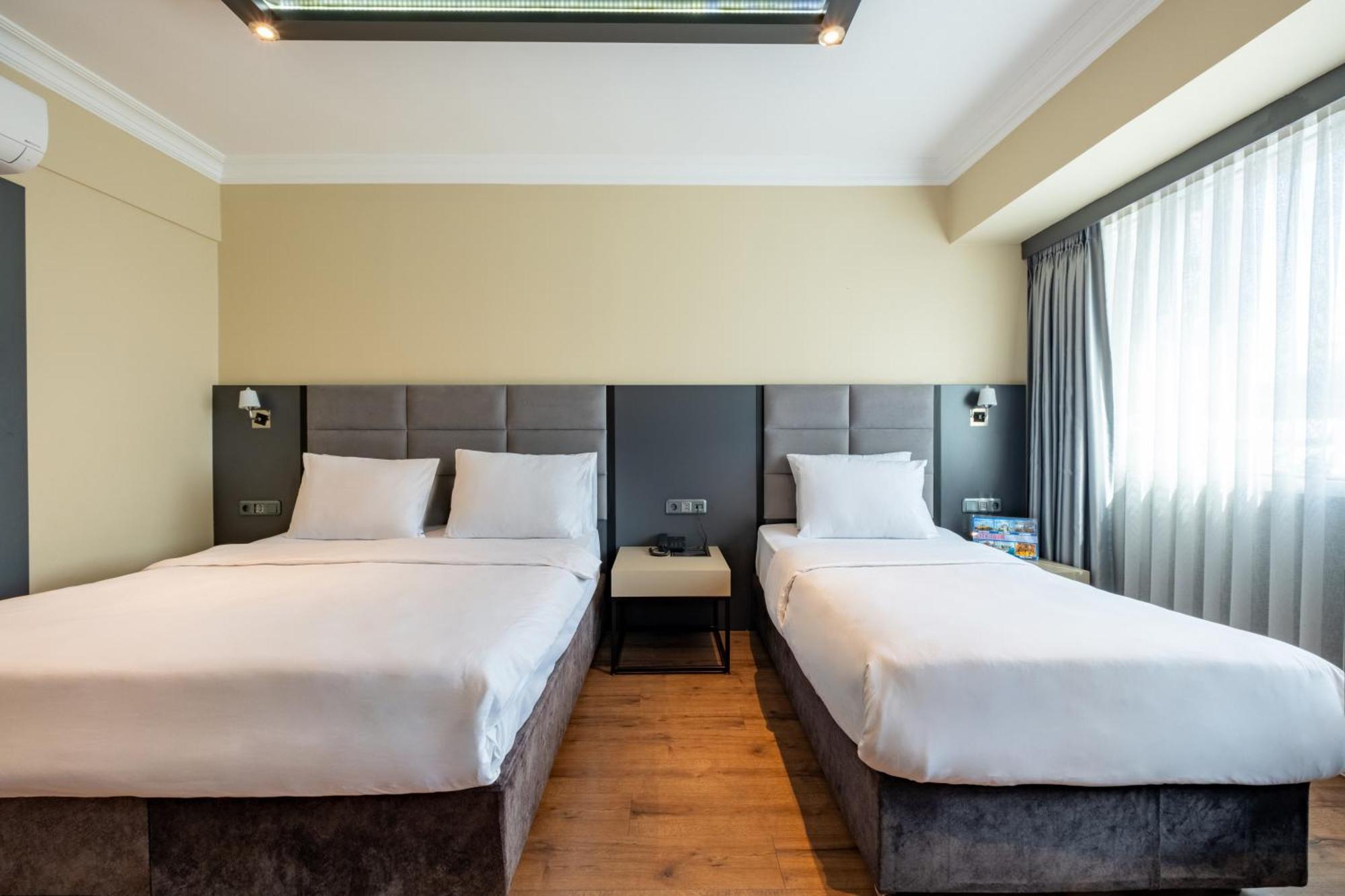 เอฟอาร์ที แอร์ไลน์ โฮเต็ล Hotel Arnavutkoy ภายนอก รูปภาพ